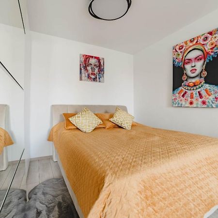 Masterpiece Studio- Free Parking, Wi-Fi, Netflix Брашов Экстерьер фото